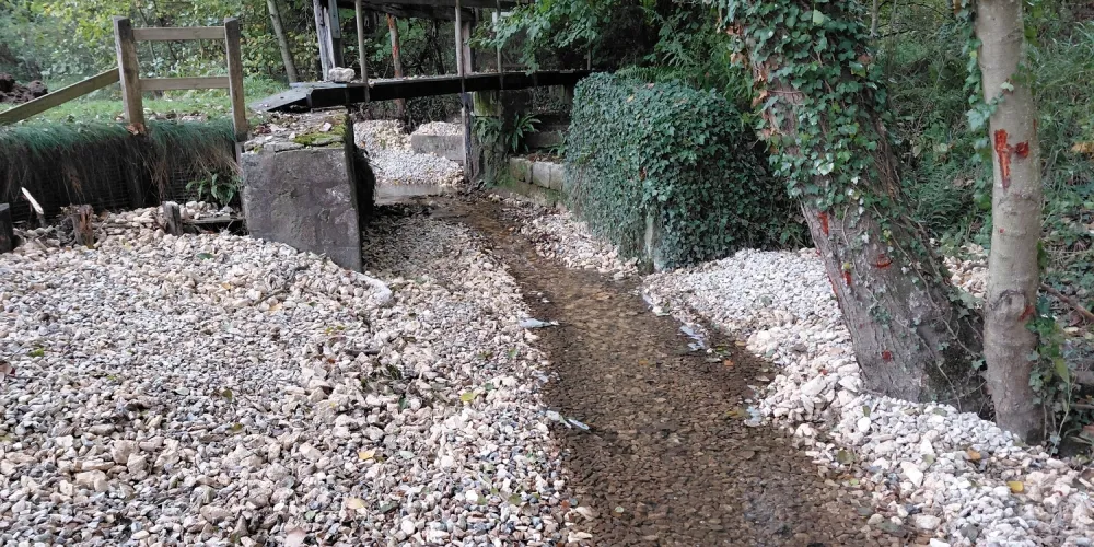 Travaux de restauration de la rivière l'Avelon à Blacourt